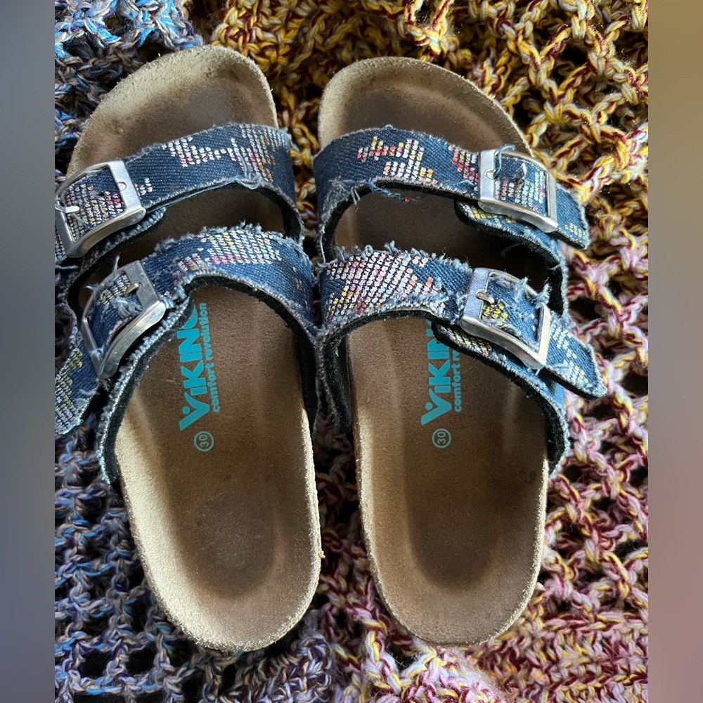 VIKING Kids Banff Slip-On Slides in Geo Denim - Picture 2 of 5